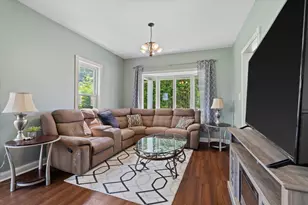 8922 County Hwy W, Wayne, WI 53010 - Photo 5