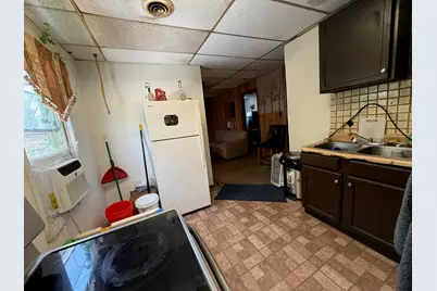 2429 W Mitchell St #2431, Milwaukee, WI 53204 - Photo 27