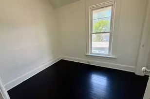 2429 W Mitchell St, Milwaukee, WI 53204 - Photo 15