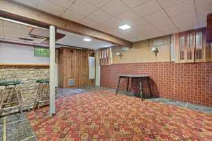 8125 W Dixon St, Milwaukee, WI 53214 - Photo 19