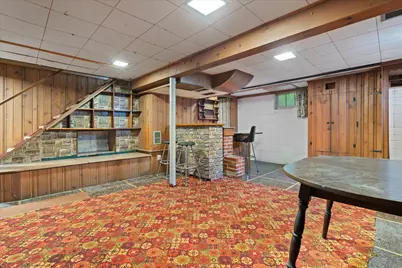 8125 W Dixon St, Milwaukee, WI 53214 - Photo 21