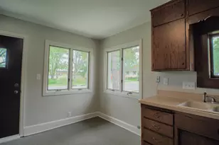 1300 Center St, Watertown, WI 53098 - Photo 5