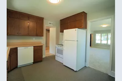 1300  Center St, Watertown, WI 53098 - Photo 9