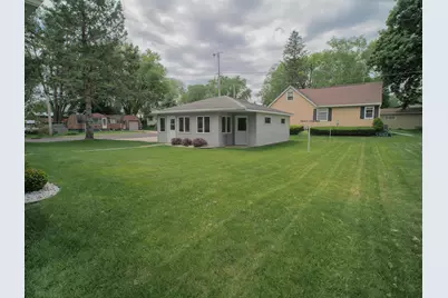 1300  Center St, Watertown, WI 53098 - Photo 21