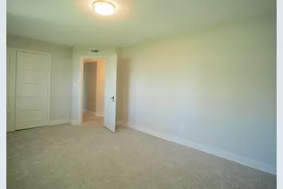 1300  Center St, Watertown, WI 53098 - Photo 15