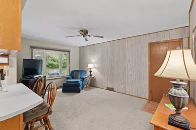 13955 W Forest Knoll Ct, New Berlin, WI 53151 - Photo 11
