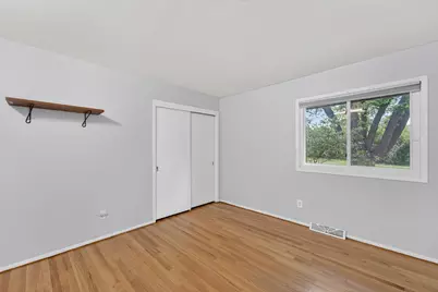 3745  Pilgrim Rd, Brookfield, WI 53005 - Photo 13