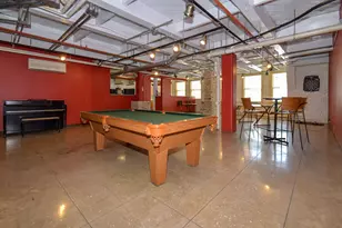904 E Pearson St, Milwaukee, WI 53202 - Photo 43