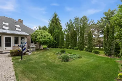 4405  Honeywood Ln, Jackson, WI 53037 - Photo 31
