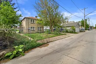 3506 W Hampton Ave, Milwaukee, WI 53209 - Photo 17