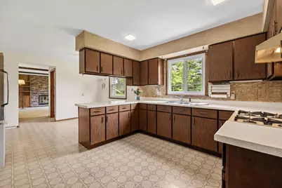W378N5832  Farmwood Hts, Lac La Belle, WI 53066 - Photo 9
