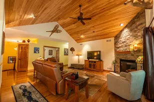 260 Glacial Dr, Slinger, WI 53086 - Photo 11