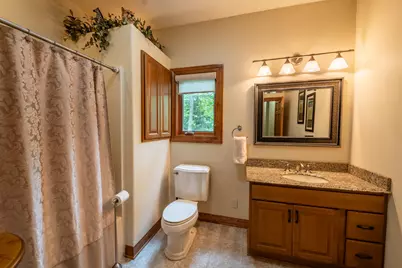 260  Glacial Dr, Slinger, WI 53086 - Photo 33