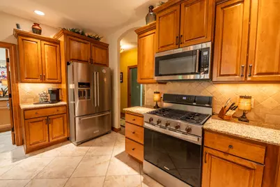 260  Glacial Dr, Slinger, WI 53086 - Photo 17