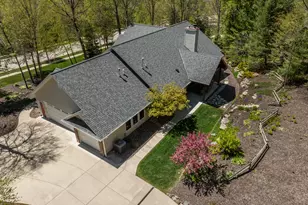 260 Glacial Dr, Slinger, WI 53086 - Photo 1