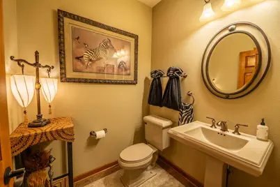 260  Glacial Dr, Slinger, WI 53086 - Photo 19