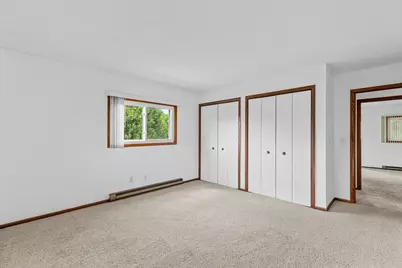 21190  Watertown Rd, Brookfield, WI 53186 - Photo 29