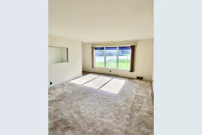 1905 N Rapids Rd, Manitowoc Rapids, WI 54220 - Photo 3
