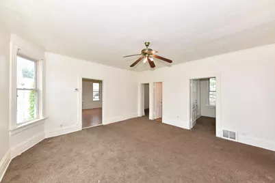 3935 N Palmer St, Milwaukee, WI 53212 - Photo 7