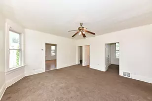 3935 N Palmer St, Milwaukee, WI 53212 - Photo 7