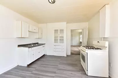 3935 N Palmer St, Milwaukee, WI 53212 - Photo 25