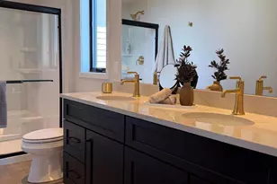3518 Parkside Dr, Sheboygan, WI 53083 - Photo 9