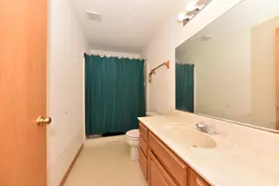 N58W23747 Hastings Ct, Sussex, WI 53089 - Photo 23