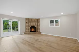 3205 S 72nd St, Milwaukee, WI 53219 - Photo 15