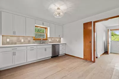 3776  Hubertus Rd, Richfield, WI 53033 - Photo 9