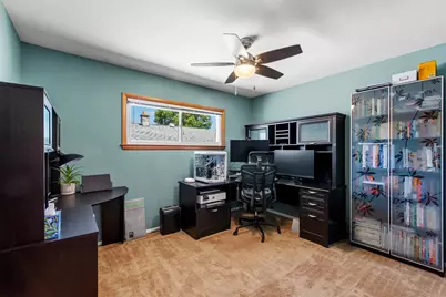 2433 S 93rd St, West Allis, WI 53227 - Photo 19