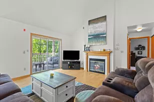 1936 Parknoll Ln, Port Washington, WI 53074 - Photo 11