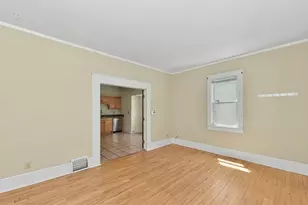 212 N 70th St, Milwaukee, WI 53213 - Photo 5