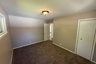 8835 W Bender Ave, Milwaukee, WI 53225 - Photo 23