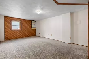 2722 Field Dr, Waukesha, WI 53188 - Photo 27
