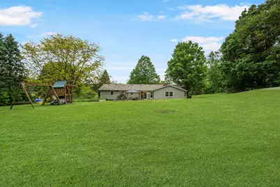 S56W23550  Maplewood Ter, Waukesha, WI 53189 - Photo 27