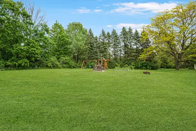 S56W23550  Maplewood Ter, Waukesha, WI 53189 - Photo 29