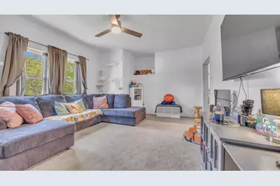 717 W 3rd St, Waldo, WI 53093 - Photo 5