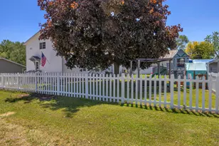 717 W 3rd St, Waldo, WI 53093 - Photo 3
