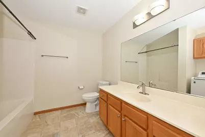 W1062  Marietta Ave #305, Ixonia, WI 53036 - Photo 17