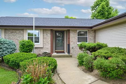 925 E Fitzsimmons Rd, Oak Creek, WI 53154 - Photo 25
