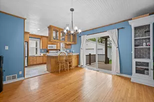 812 New York Ave, Manitowoc, WI 54220 - Photo 9