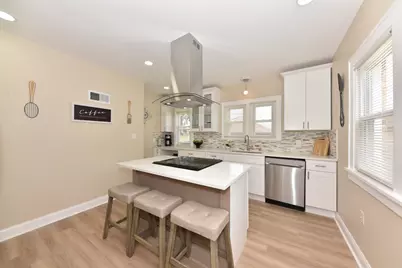 4306 N 21st St, Milwaukee, WI 53209 - Photo 9