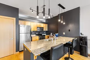601 E Ogden Ave, Milwaukee, WI 53202 - Photo 7