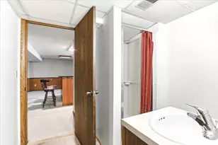 1614 Monroe St, Onalaska, WI 54650 - Photo 41