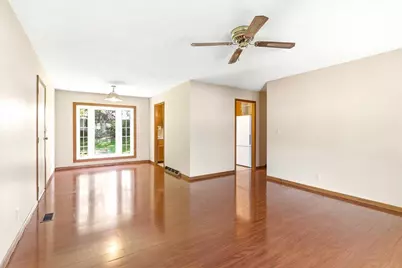 1614  Monroe St, Onalaska, WI 54650 - Photo 9