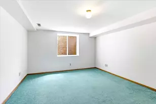 1614 Monroe St, Onalaska, WI 54650 - Photo 35