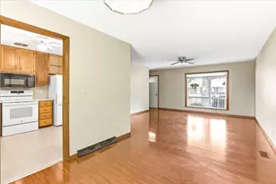 1614 Monroe St, Onalaska, WI 54650 - Photo 13