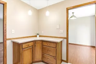 1614 Monroe St, Onalaska, WI 54650 - Photo 5