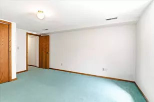 1614 Monroe St, Onalaska, WI 54650 - Photo 37