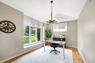W218N5455 Taylors Woods Dr, Menomonee Falls, WI 53051 - Photo 19